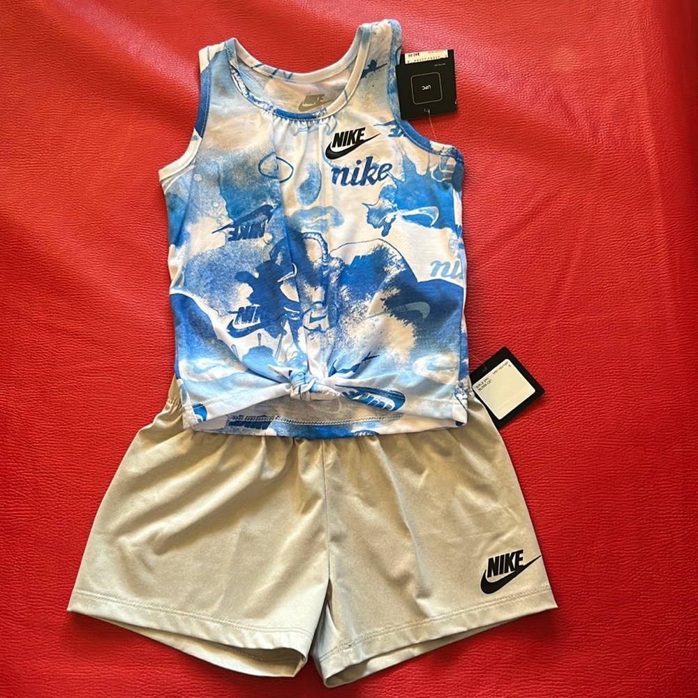 Nike Little Girls' Summer Daze Jersey Short Set 2-Piece